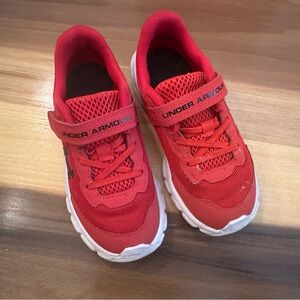 Boys Under Armour sneakers size 10
